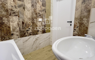 Екатеринбург, ул. Монтерская,8/2