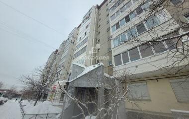 Екатеринбург, ул. Красных командиров,106