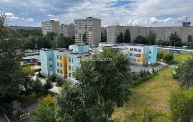 Екатеринбург, ул. Академика Бардина,37