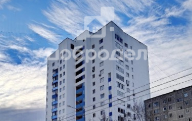 Екатеринбург, ул. Крауля,51