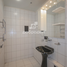 4-к квартира | 93.90 м² | 4 - 5 эт. 110