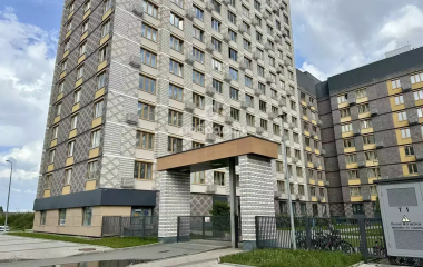 Екатеринбург, ул. Хрустальногорская,87