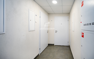 Екатеринбург, пер. Полимерный,9