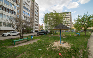 Екатеринбург, ул. Татищева,82