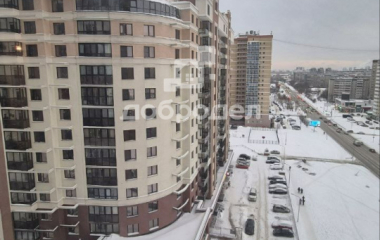 Екатеринбург, ул. Готвальда,24