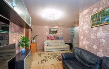 Екатеринбург, ул. Стрелочников,6