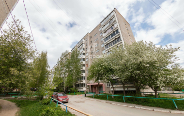 Екатеринбург, ул. Алтайская,70