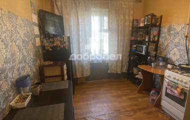 Первоуральск, ул. Папанинцев,3