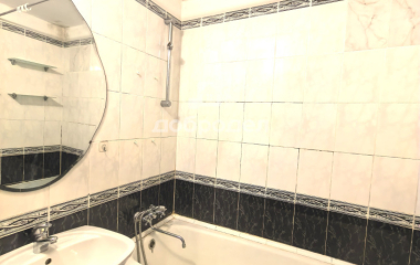 Екатеринбург, ул. Новгородцевой,21