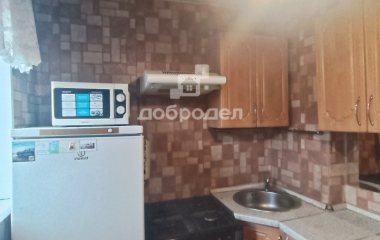 Екатеринбург, ул. Серафимы Дерябиной,49/2