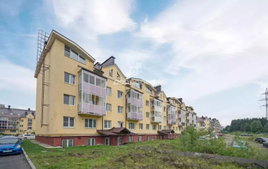 Екатеринбург, ул. Очеретина,5