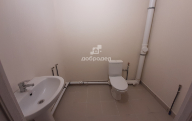 Екатеринбург, ул. Евгения Савкова,44 Б /2