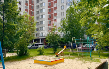 Екатеринбург, ул. Соболева,21/4