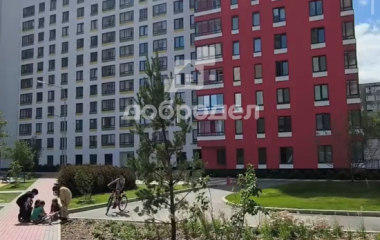 Екатеринбург, ул. Софьи Перовской,106а