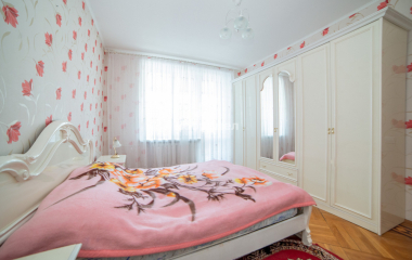 Екатеринбург, ул. Горького,51