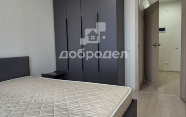 Екатеринбург, ул. Металлургов,63