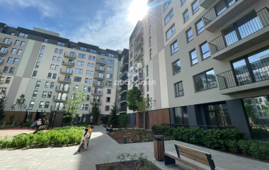 Екатеринбург, ул. Пехотинцев,2В