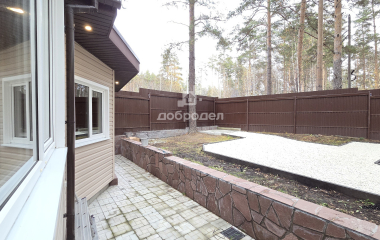 Екатеринбург, ул. Адмирала Ушакова,4