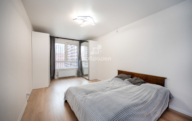 Екатеринбург, пер. Полимерный,9