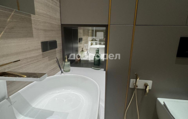 Екатеринбург, ул. Попова,18