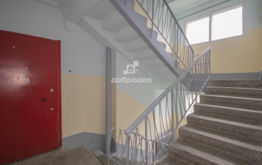 Екатеринбург, ул. Серафимы Дерябиной,21