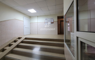 Екатеринбург, ул. Калинина,8