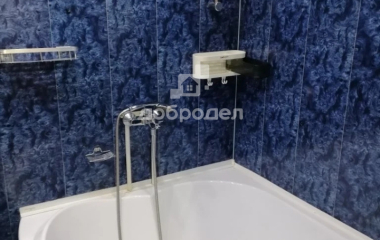 Екатеринбург, ул. Рощинская,21