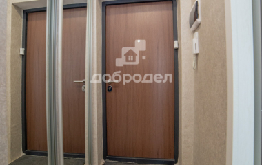 Екатеринбург, ул. Евгения Савкова,31