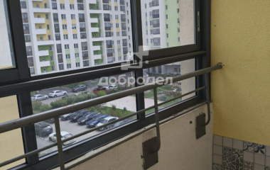 Екатеринбург, ул. Анатолия Мехренцева,36