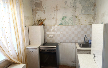 Екатеринбург, ул. Пальмиро Тольятти,24а