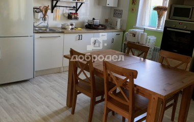 Бобровский, 
