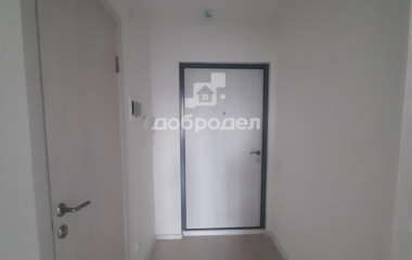 Екатеринбург, ул. Евгения Савкова,44 Б /2