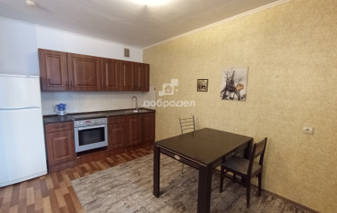 Екатеринбург, ул. Краснолесья,117