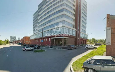 Екатеринбург, ул. Крестинского,44
