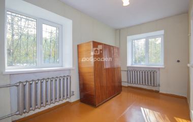 Екатеринбург, пр-кт. Космонавтов,61а