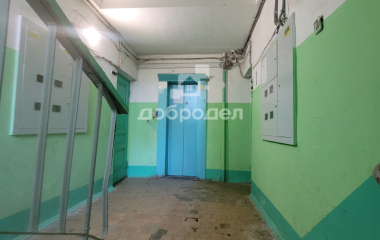 Екатеринбург, ул. Шефская,16