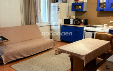 Екатеринбург, ул. Латвийская,54