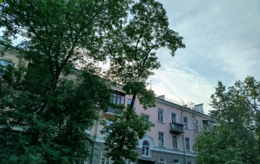 Екатеринбург, пр-кт. Орджоникидзе,18