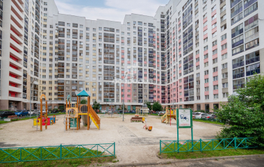 Екатеринбург, ул. Рябинина,19