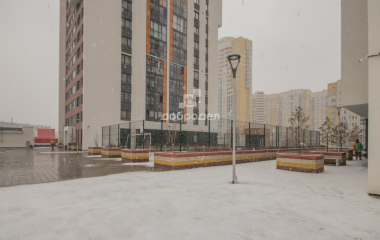 Екатеринбург, ул. Николая Островского,2/2