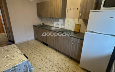 Екатеринбург, ул. Серафимы Дерябиной,53а