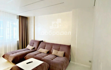 Екатеринбург, ул. Начдива Васильева,14