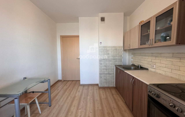 Екатеринбург, ул. Лучистая,2