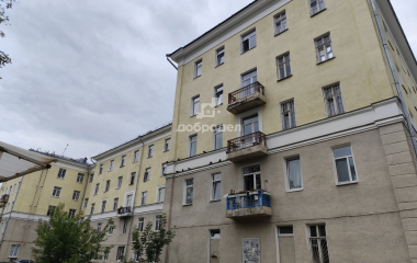 Екатеринбург, ул. Стачек,34а
