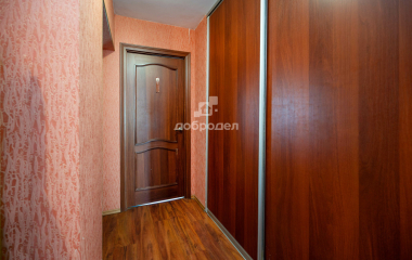 Екатеринбург, б-р. Сиреневый,21