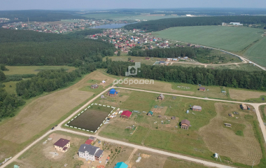 Екатеринбург, Сысертский район, территория дачного некоммерческого партнерства "Марьин Ключ", ул. Троицкая, 1