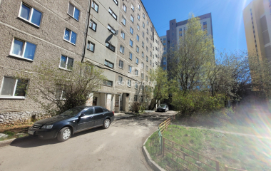 Екатеринбург, ул. Старых Большевиков,5