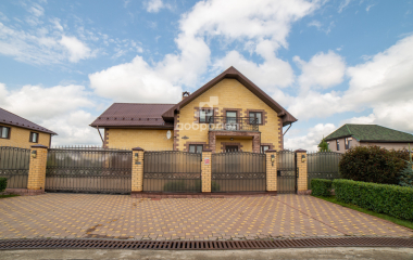 посёлок Растущий, Белоярский городской округ, ул. Жемчужная,36