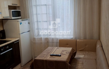 Екатеринбург, ул. Ангарская,50а