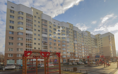 Екатеринбург, ул. Спутников,16